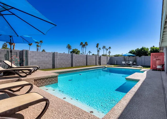 New - The Desert Bloomhouse With Heated Pool